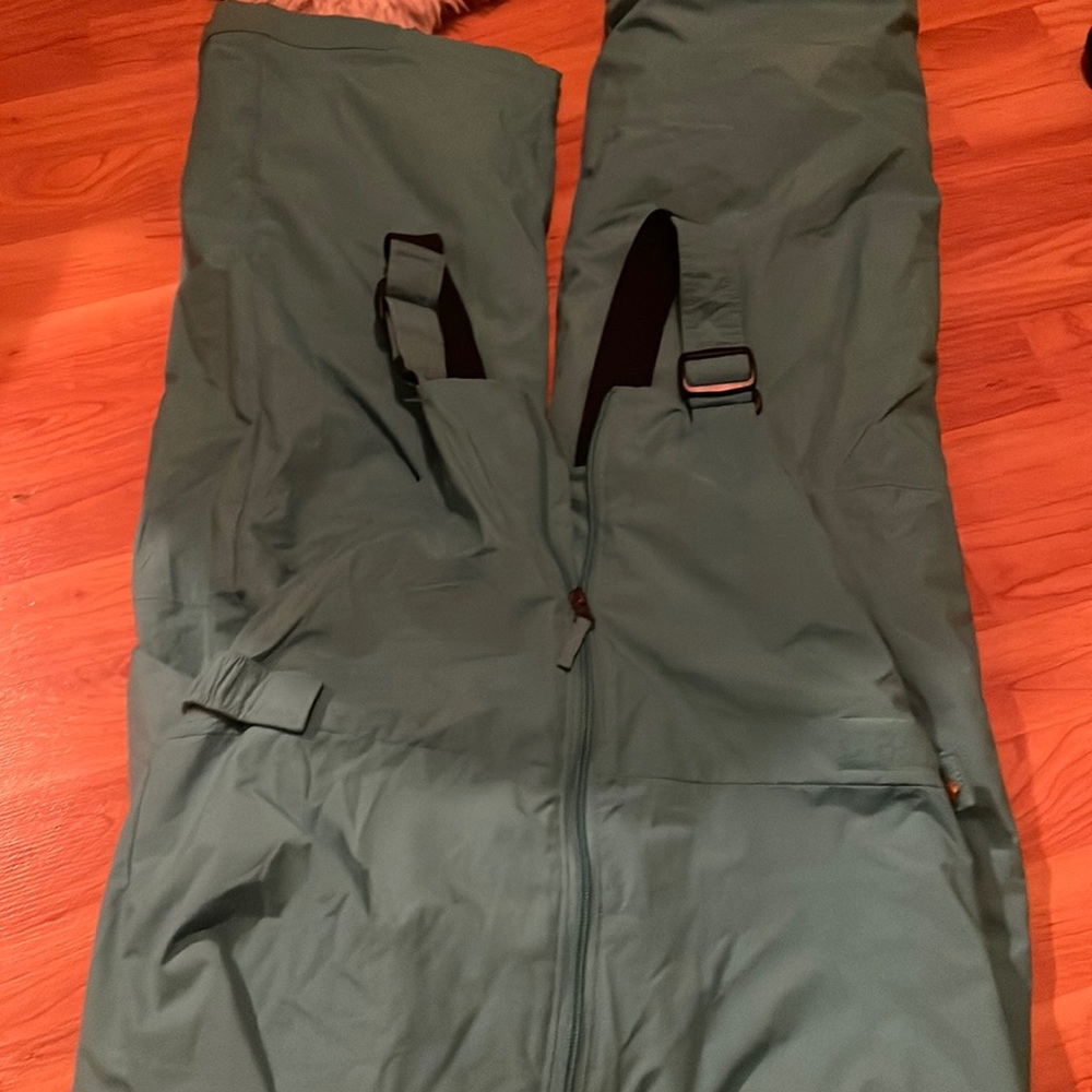 columbia snow suit!!